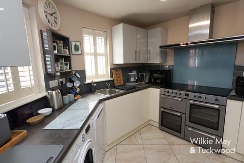 3 bedroom end of terrace house for sale, Halyard Drive, Bridgwater TA6