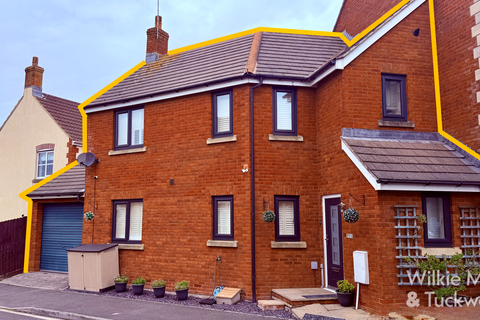 3 bedroom end of terrace house for sale, Halyard Drive, Bridgwater TA6