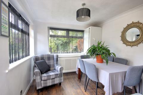 undefined, Dorrofield Close, Rickmansworth WD3