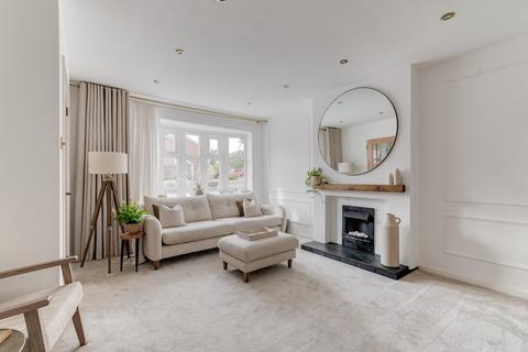 3 bedroom detached house for sale, Varlins Way, Birmingham, West Midlands, B38