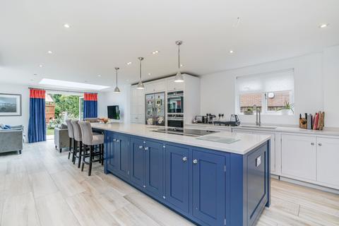 5 bedroom detached house for sale, Mayfield Road, Weybridge, KT13