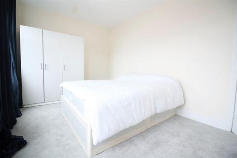 2 bedroom flat for sale, Kimberley Road, Walthamstow