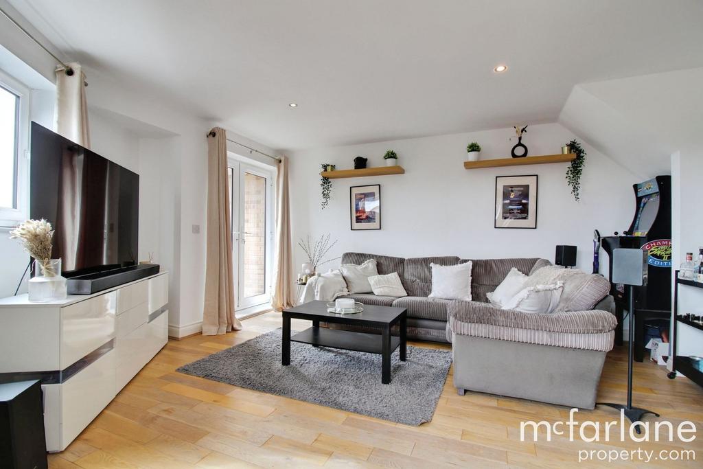 Open Plan Kitchen &amp; Living