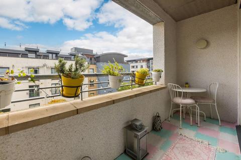 2 bedroom flat for sale, 9/10 East Pilton Farm Avenue, Fettes, Edinburgh, EH5 2QW