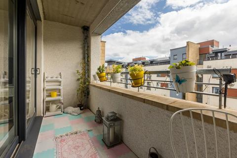 2 bedroom flat for sale, 9/10 East Pilton Farm Avenue, Fettes, Edinburgh, EH5 2QW