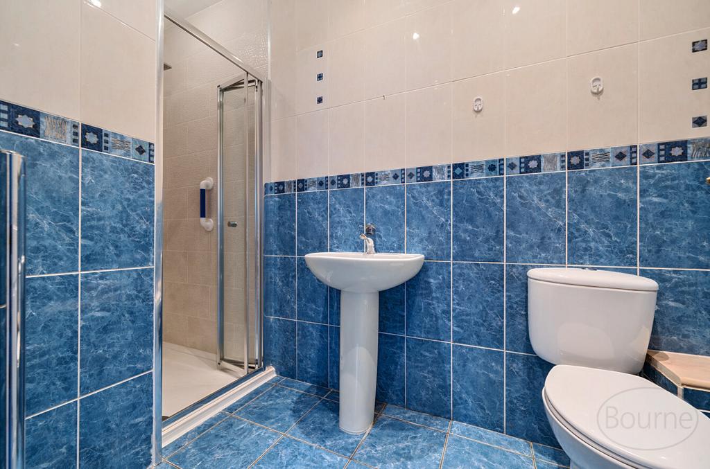 B552d0bd-0158-4fd...