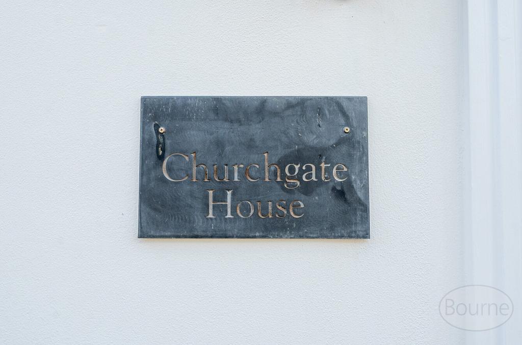 61fa06ec-346f-4b3...