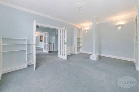 2 bedroom apartment for sale, High Street, Headley Village, Hampshire, GU35
