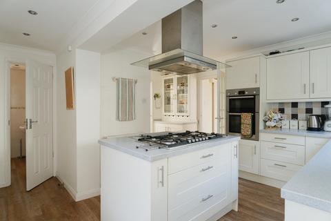 4 bedroom detached house for sale, West Farm Drive, Ashtead KT21