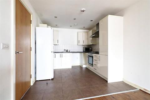 1 bedroom apartment for sale, Townhall Square, Crayford, Kent, DA1