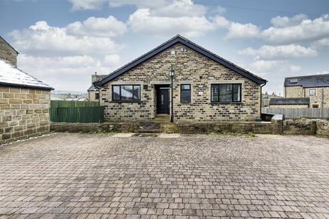 3 bedroom detached house for sale, High Street, Halifax HX4