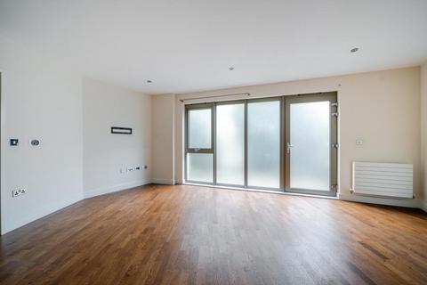 1 bedroom flat for sale, Huxley House,  South End Green,  NW3