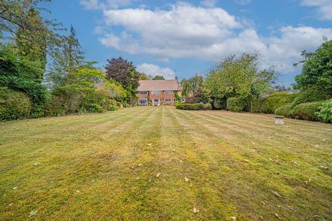 5 bedroom detached house for sale, Temple Road, Dorridge, B93