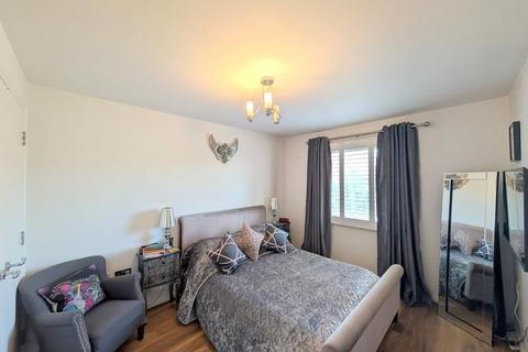 undefined, Bedfont Lane, Feltham, TW13