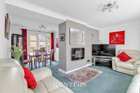 3 bedroom terraced house for sale, Munn Road, Manchester
