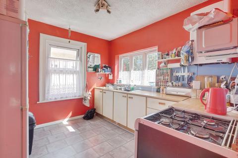 1 bedroom apartment for sale, North Road, Westcliff-on-Sea, SS0