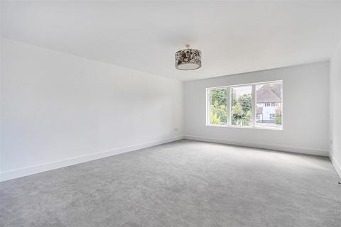 undefined, Woodplace Lane, Coulsdon