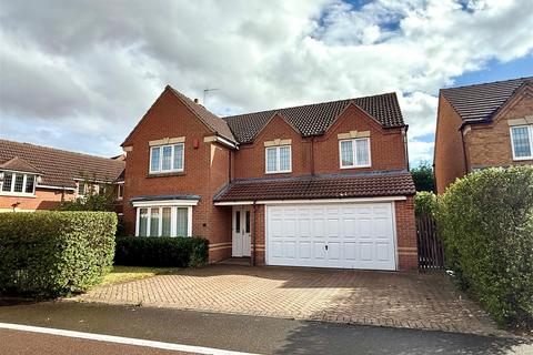 5 bedroom detached house for sale, 12 Honeysuckle Close, Brough