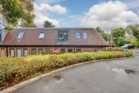 1 bedroom apartment for sale, North Ash Road, New Ash Green, Longfield, Kent, DA3