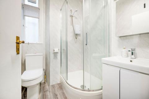 1 bedroom flat for sale, Ennismore Gardens, London SW7