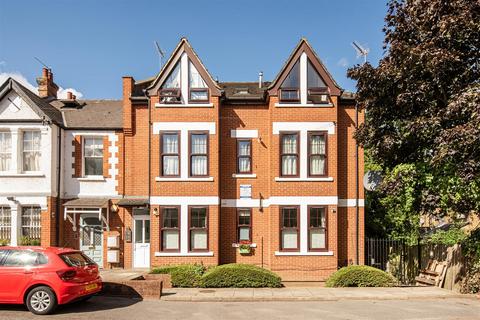 1 bedroom ground floor flat for sale, York Road, Acton W3