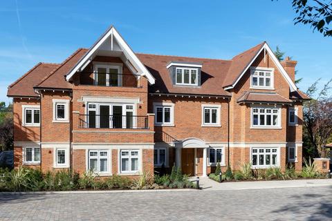 undefined, Coombehurst Close, Barnet, EN4