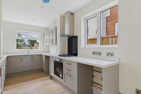 undefined, 86 Pickersleigh Road, Malvern