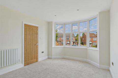 3 bedroom semi-detached house for sale, 86 Pickersleigh Road, Malvern
