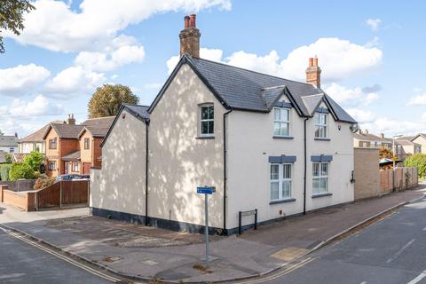 undefined, High Street, Hitchin SG5