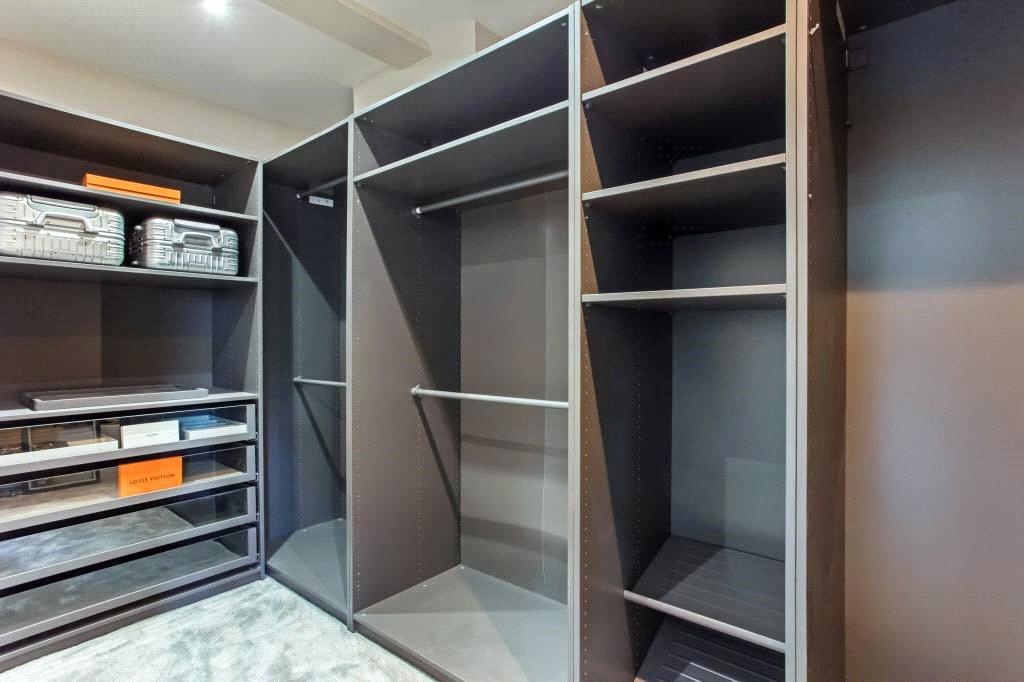 Dressing Room
