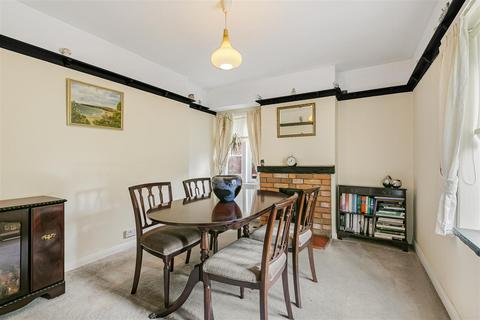 undefined, Nightingale Road, Carshalton