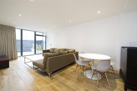 3 bedroom apartment to rent, City Walk, London SE1