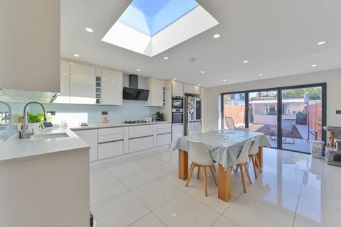 41 Meopham Road, Mitcham, CR4 1BH