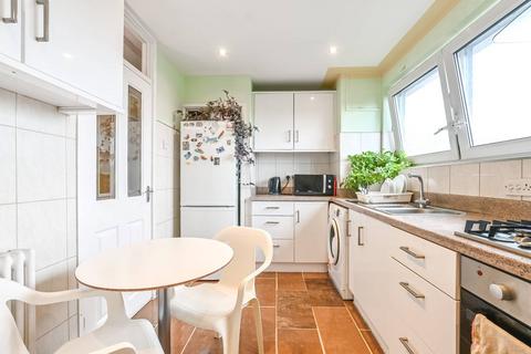 3 bedroom flat for sale, Caledon Road, East Ham, London, E6