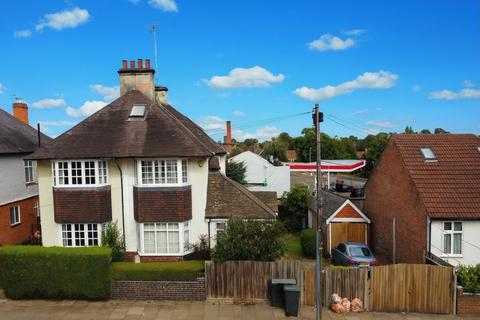 5 bedroom semi-detached house for sale, Meadhurst Road, Leicester LE3