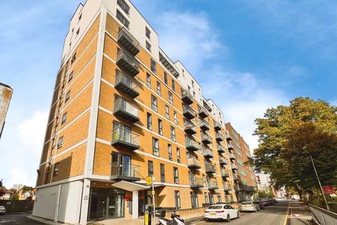 undefined, Victoria Avenue, Southend-On-Sea