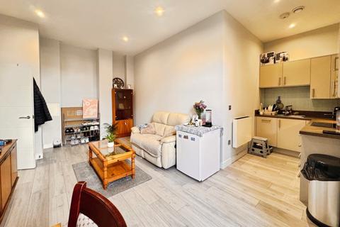 undefined, Victoria Avenue, Southend-On-Sea