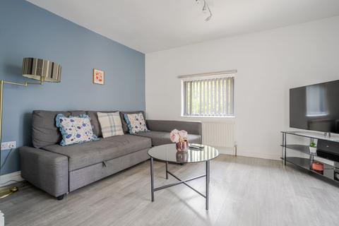 2 bedroom flat for sale, Crown Jules House, Windsor