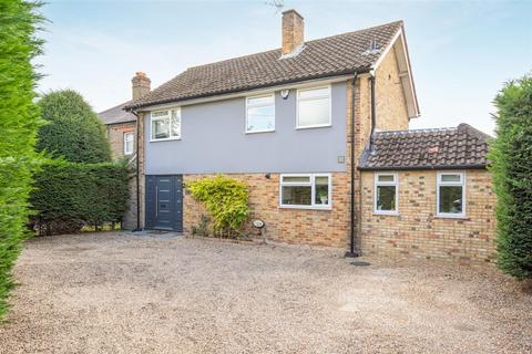 undefined, Slough Road, Datchet
