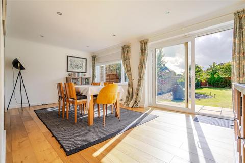 undefined, Slough Road, Datchet