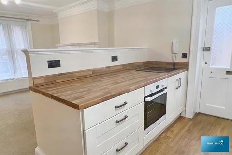 1 bedroom flat to rent, Ringwood, Hampshire
