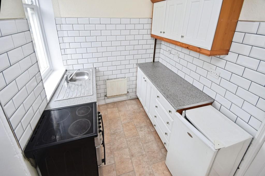 5b1333d4-Kitchen 201