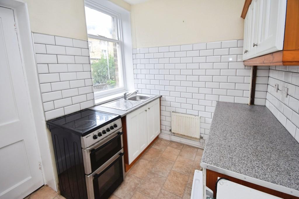 2285795e-Kitchen