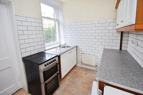 1 bedroom terraced house for sale, Dove Street, Bradford BD18