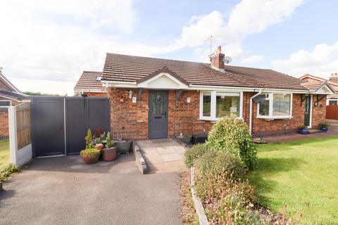 undefined, Leicester Drive, Glossop SK13