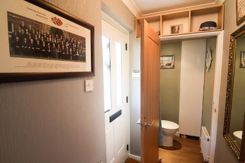 undefined, Leicester Drive, Glossop SK13
