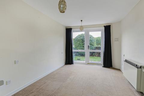 1 bedroom apartment for sale, Lansdowne Gardens, Bournemouth