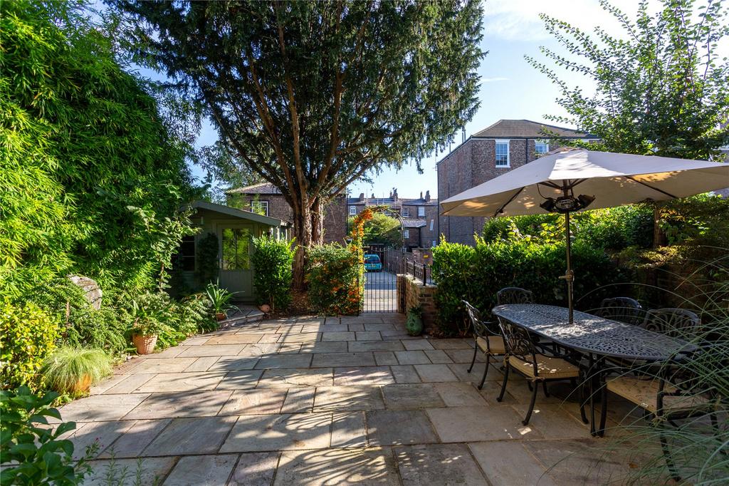 Front Terrace