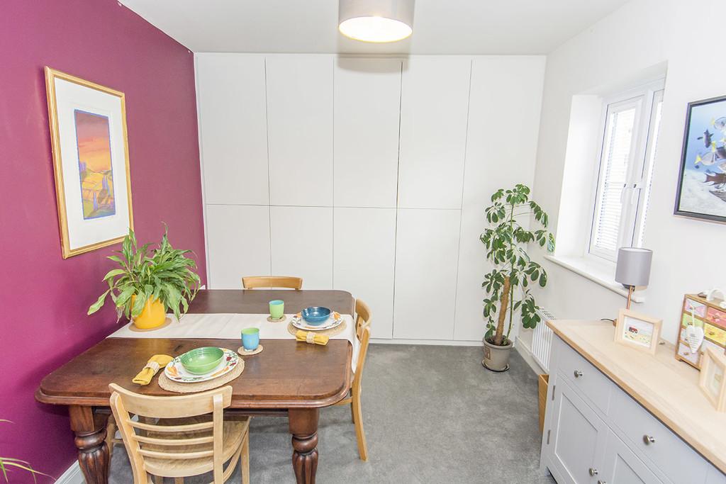 Living/Dining Room