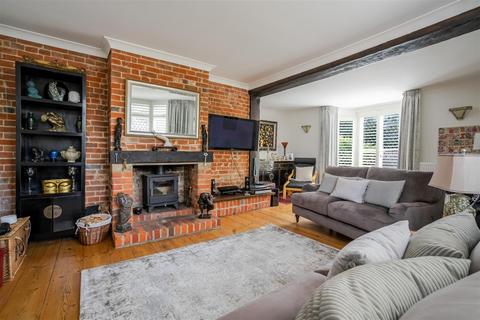 undefined, Priory Lane, Warfield